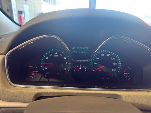 Used 2014 Chevrolet Traverse LS AWD/4WD image 18