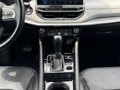 Used 2022 Jeep Compass Limited w/ Elite Group AWD/4WD image 18