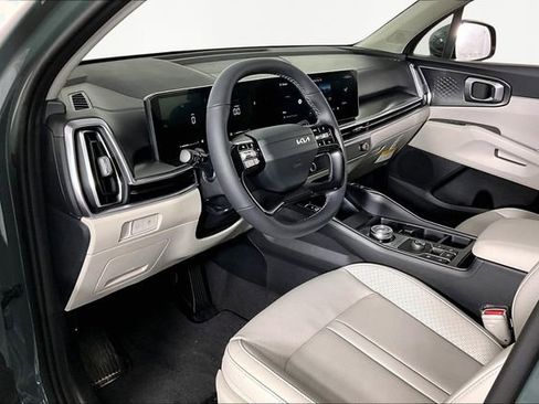 New 2026 Kia Sorento EX FWD image 8