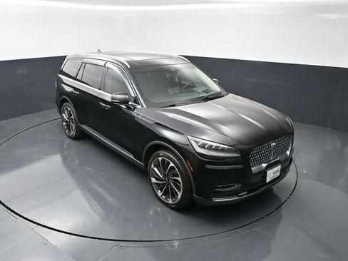 Used 2023 Lincoln Aviator Reserve w/ Equipment Group 201A AWD/4WD image 19