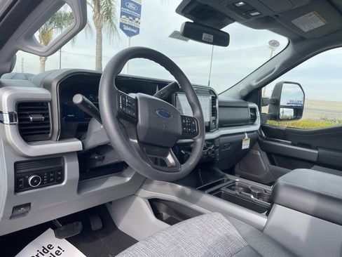 New 2026 Ford F250 XLT w/ XLT Premium Package image 9