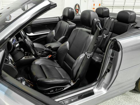 Used 2003 BMW M3 Convertible RWD image 37
