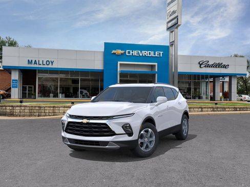New 2026 Chevrolet Blazer LT w/ LPO, Floor Liner Package image 8