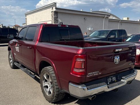 Used 2019 RAM 1500 Laramie AWD/4WD image 3