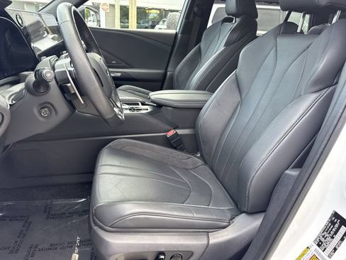 Used 2025 Lexus TX 500h AWD w/ Technology Package image 11