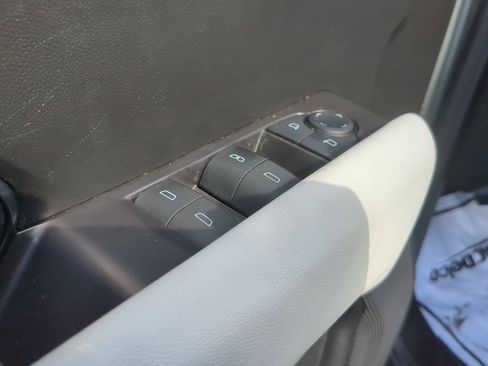 Certified 2024 GMC Canyon AT4X image 24