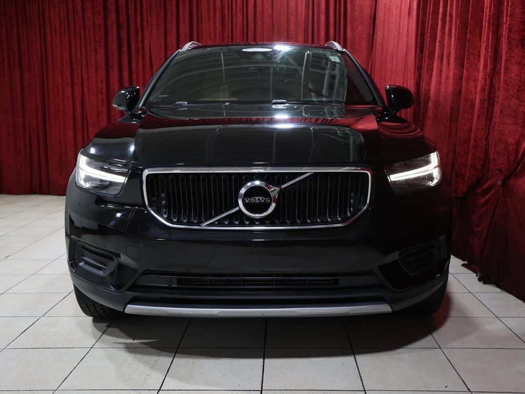 Used 2019 Volvo XC40 T5 Momentum AWD/4WD image 8