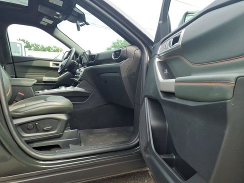 Certified 2022 Ford Explorer Timberline w/ Timberline Technology Package AWD/4WD image 13