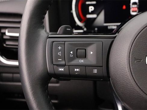 Certified 2024 Nissan Rogue SL w/ SL Premium Package image 12