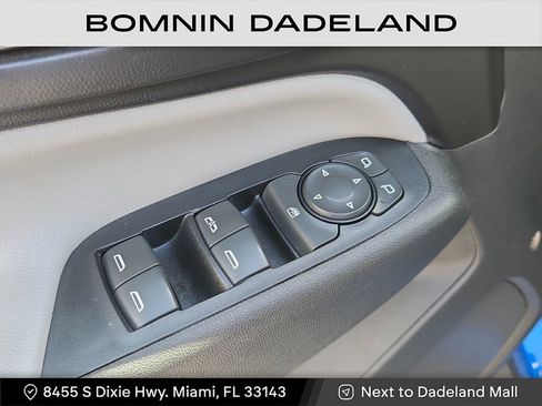 Used 2019 Chevrolet Equinox LS w/ LS Convenience Package image 18