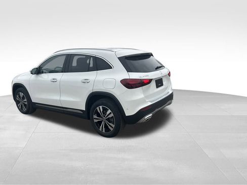 New 2026 Mercedes-Benz GLA 250 4MATIC image 3