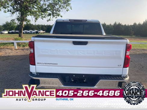 Used 2021 Chevrolet Silverado 1500 LT w/ Convenience Package II AWD/4WD image 6