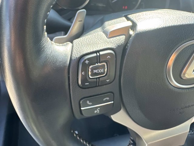 Used 2020 Lexus IS 300 w/ Premium Package RWD image 23