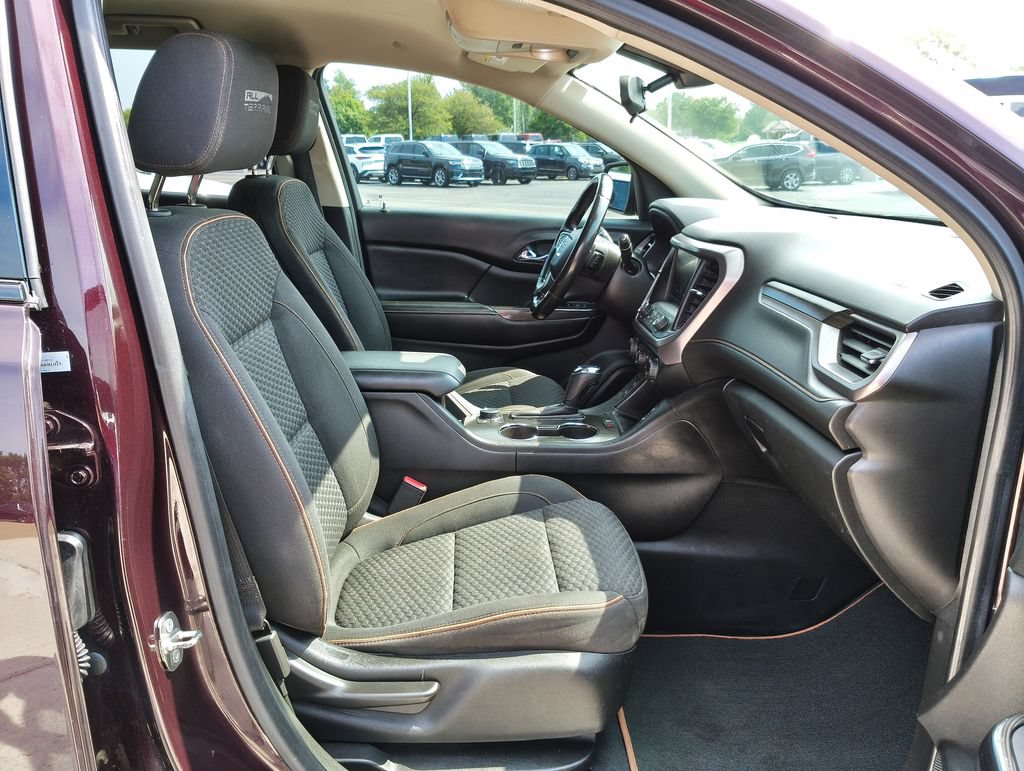 Used 2018 GMC Acadia SLE w/ Driver Alert Package I AWD/4WD image 12