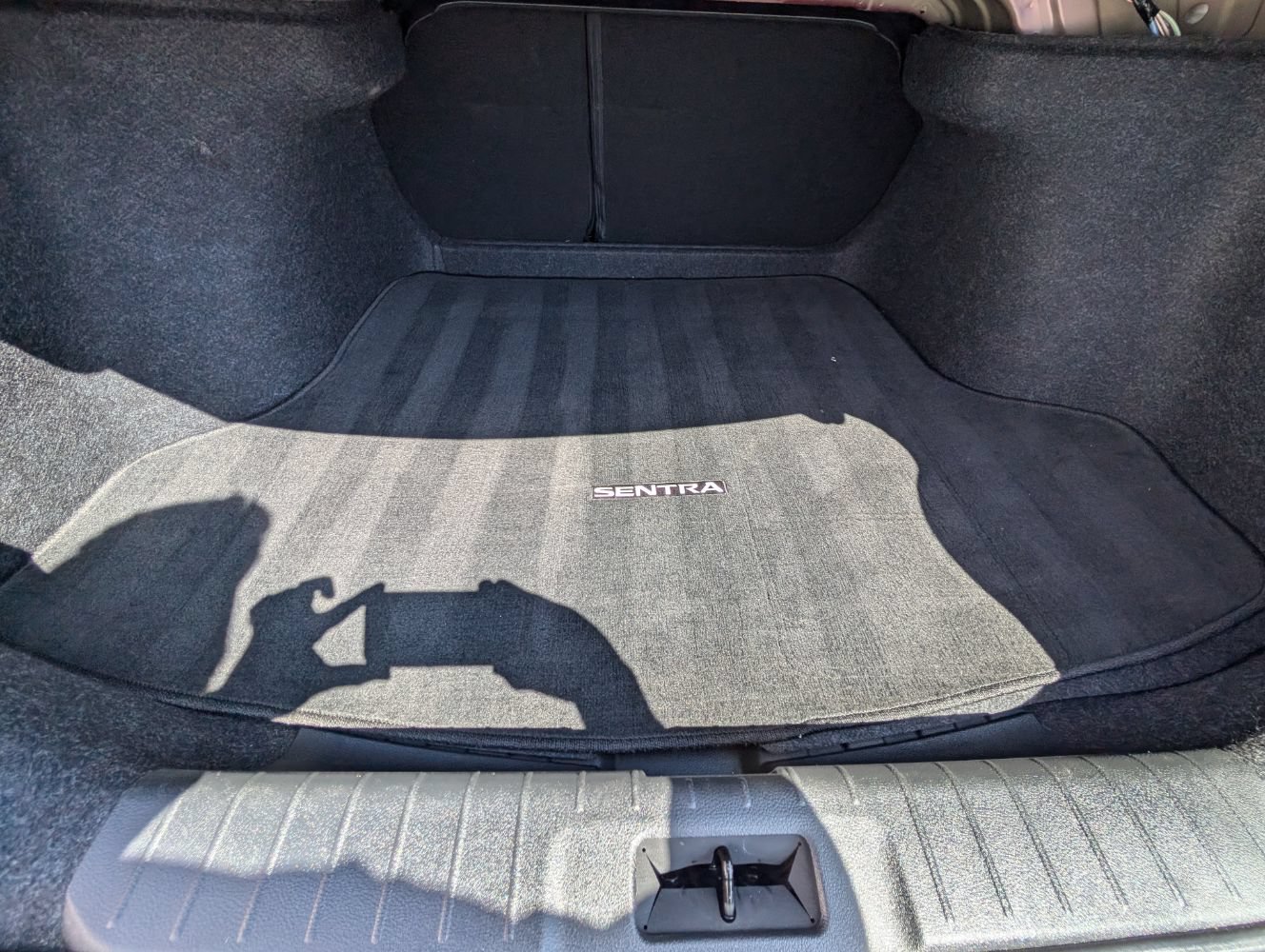 Used 2021 Nissan Sentra SV FWD image 19