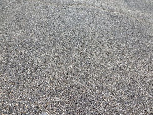 Used 2025 Ford Mustang Premium image 13