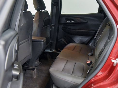 Used 2023 Chevrolet TrailBlazer RS w/ Sun and Liftgate Package image 4