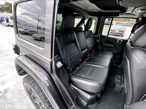 Used 2022 Jeep Wrangler Unlimited Rubicon 4xe w/ Steel Bumper Group image 18