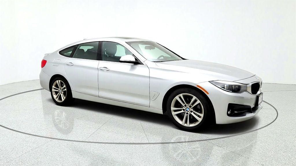 Used 2018 BMW 330i Gran Turismo xDrive AWD/4WD image 3