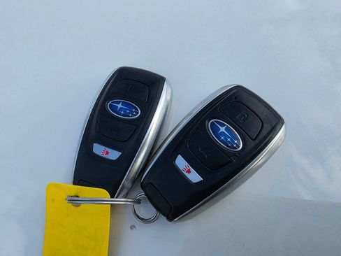 Used 2023 Subaru Outback Premium AWD/4WD image 10