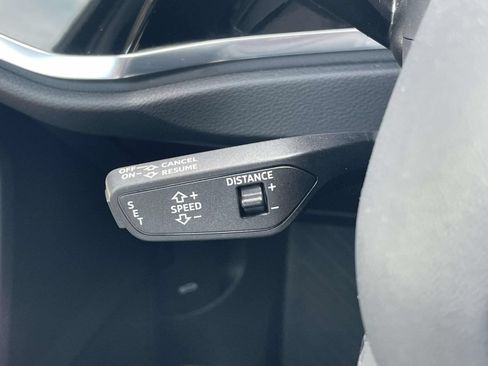Certified 2025 Audi Q3 2.0T Premium AWD/4WD image 27