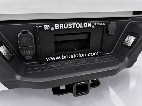 Used 2024 Ford F150 Lightning Platinum AWD/4WD image 10