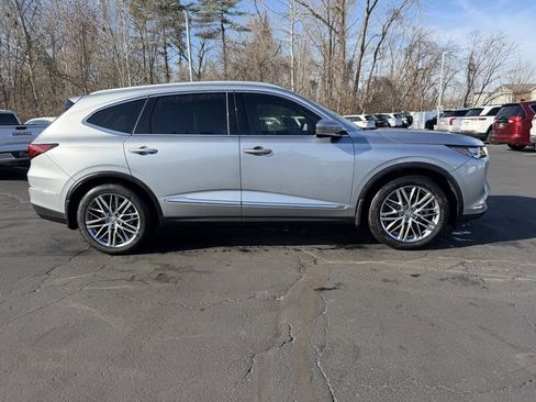 Certified 2023 Acura MDX SH-AWD w/ Advance Package image 4