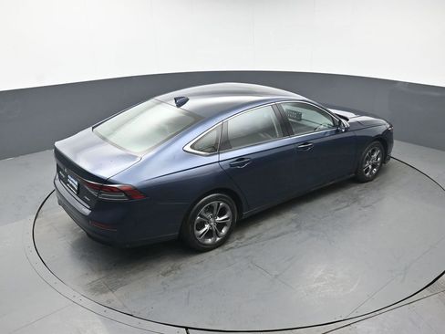 Certified 2024 Honda Accord EX-L image 39
