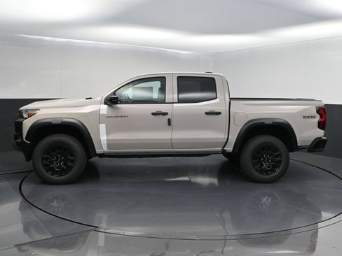 New 2026 Chevrolet Colorado Trail Boss AWD/4WD image 4