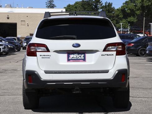 Used 2019 Subaru Outback 2.5i Limited AWD/4WD image 6