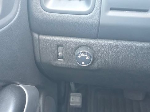 Used 2022 Chevrolet Colorado LT w/ Fleet Safety Package RWD image 22