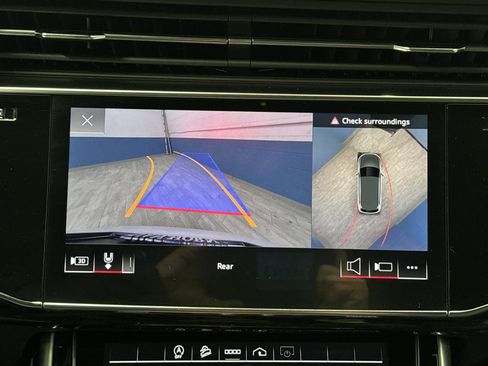 Used 2022 Audi Q7 3.0T Premium Plus w/ Premium Plus Package image 11