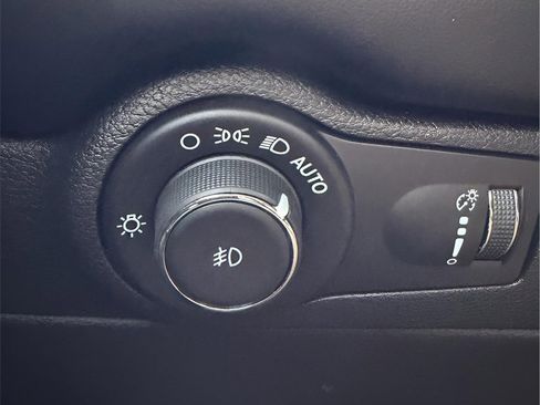 Used 2021 Dodge Durango GT image 27