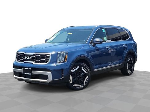 Used 2023 Kia Telluride S w/ S Sunroof Package AWD/4WD image 1