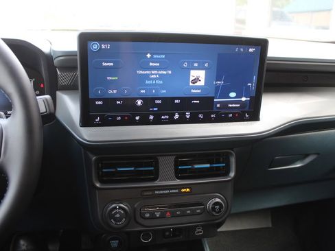 New 2025 Ford Maverick Lobo AWD/4WD image 25