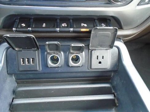 Used 2014 Chevrolet Silverado 1500 LTZ Z71 w/ LTZ Plus Package image 15