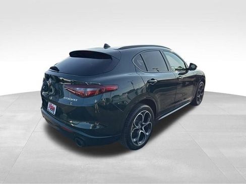 Used 2021 Alfa Romeo Stelvio Ti Sport AWD/4WD image 4