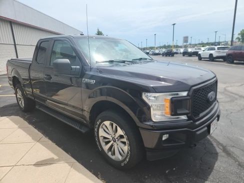Used 2018 Ford F150 XL w/ Equipment Group 101A Mid AWD/4WD image 2
