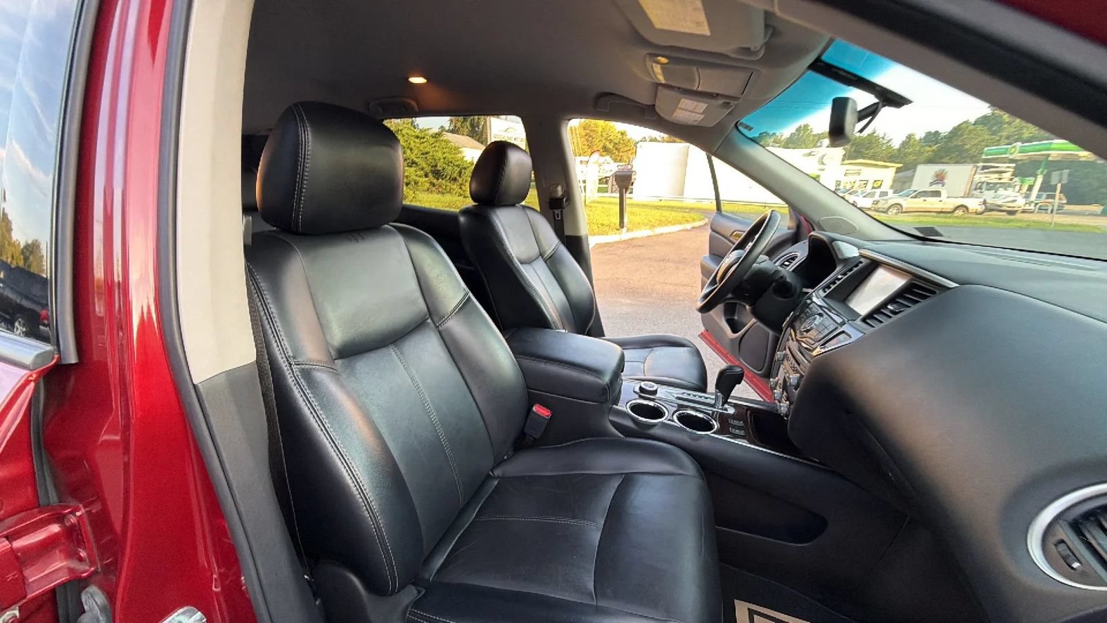 Used 2014 Nissan Pathfinder SL w/ SL Tech Package AWD/4WD image 68