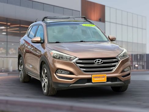 Used 2016 Hyundai Tucson Limited w/ Option Group 03 AWD/4WD image 1