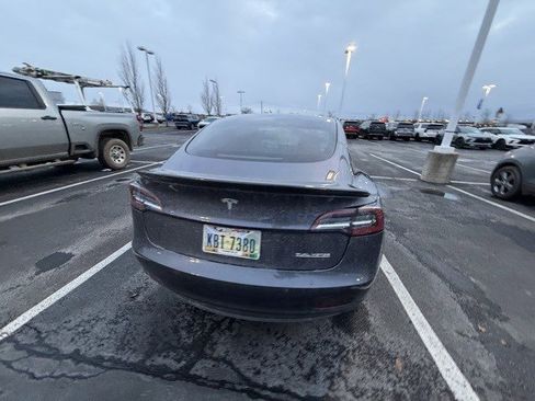 Used 2022 Tesla Model 3 Performance image 13