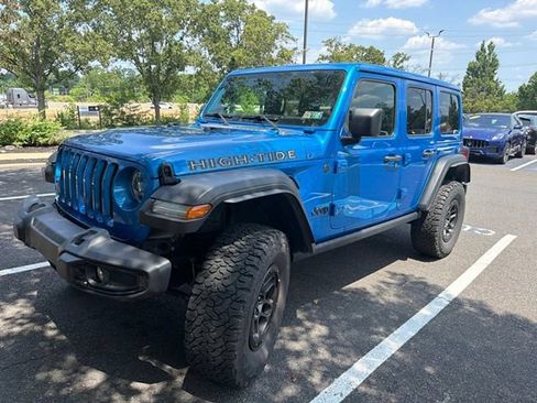 Used 2023 Jeep Wrangler Unlimited Sport AWD/4WD image 2
