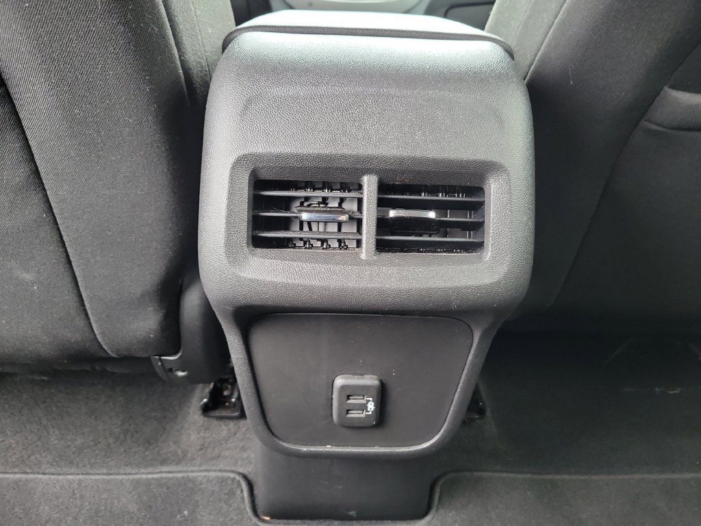 Used 2020 Chevrolet Equinox LS w/ LS Convenience Package FWD image 14