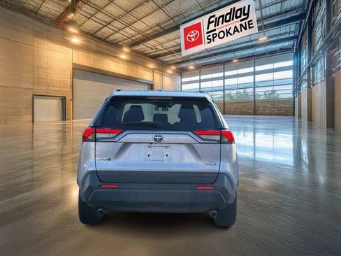 Certified 2019 Toyota RAV4 LE image 5