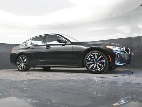 Used 2025 BMW 330i xDrive Sedan w/ Convenience Package AWD/4WD image 26