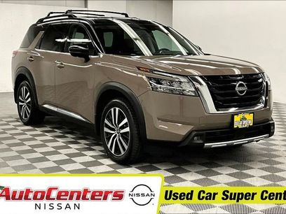 Used 2023 Nissan Pathfinder Platinum