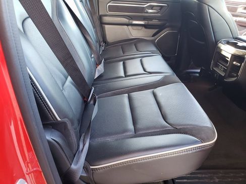 Used 2024 RAM 1500 Laramie image 13