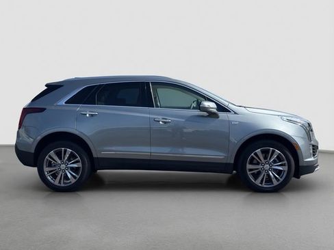 Used 2025 Cadillac XT5 Premium Luxury AWD/4WD image 7