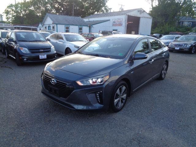 Used 2018 Hyundai Ioniq Limited FWD image 2