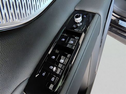 New 2024 Maserati Grecale GT image 49